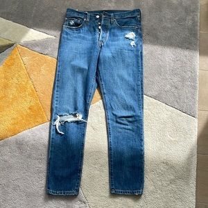 Levi’s dark wash jeans